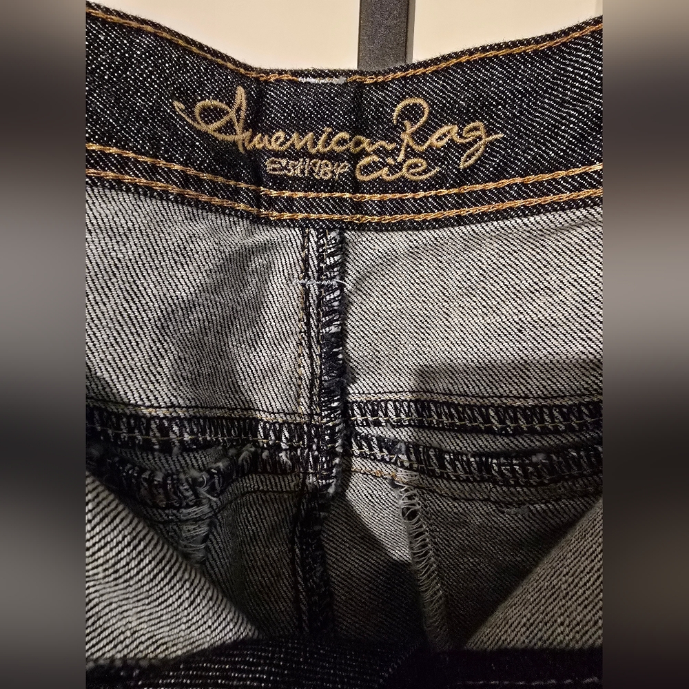 American Rag Denim Shorts - Picture 6 of 8
